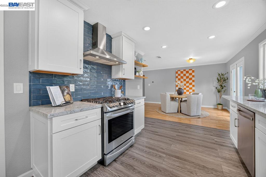 1120 Henderson Avenue, Menlo Park