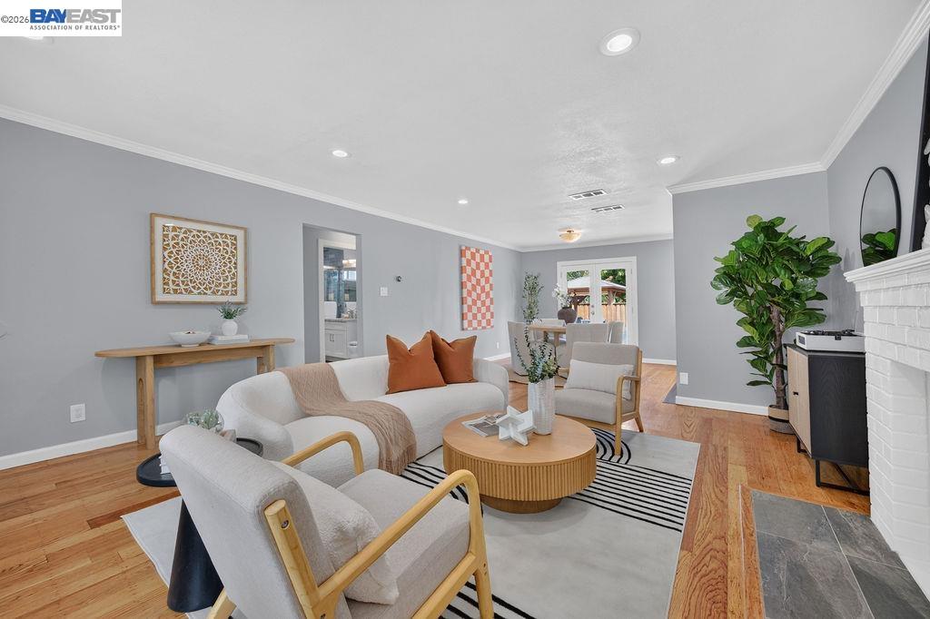 1120 Henderson Avenue, Menlo Park