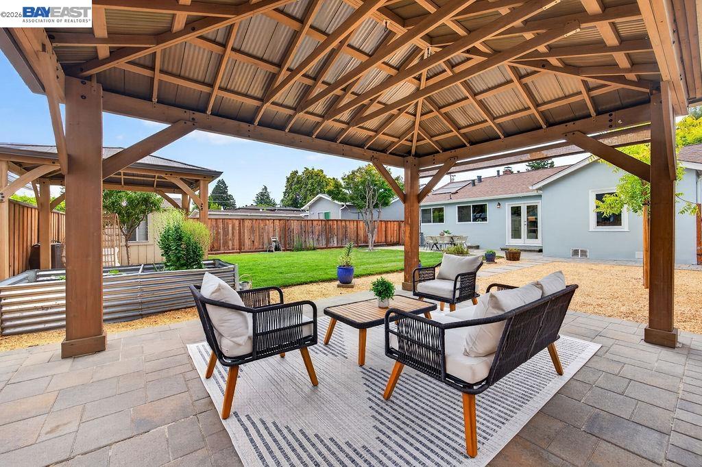 1120 Henderson Avenue, Menlo Park