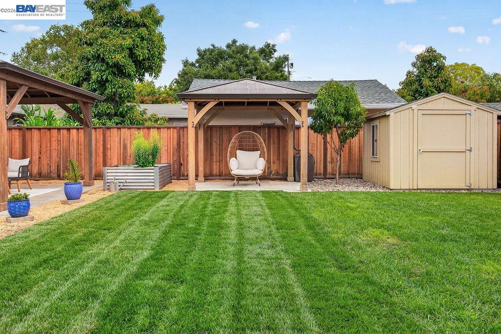 1120 Henderson Avenue, Menlo Park
