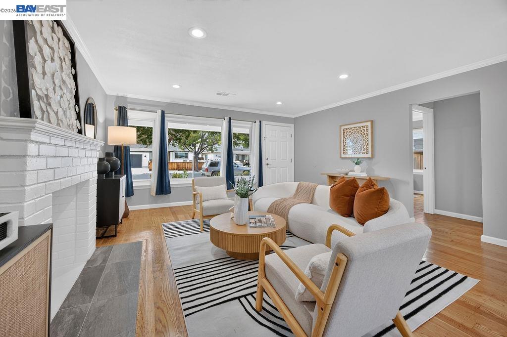 1120 Henderson Avenue, Menlo Park