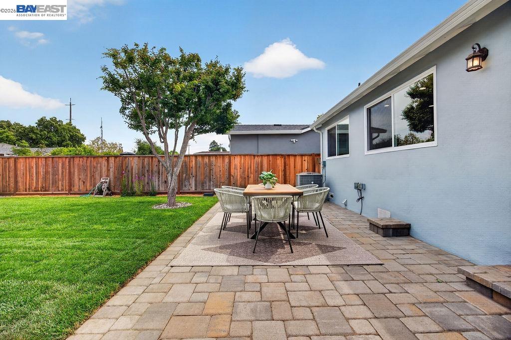 1120 Henderson Avenue, Menlo Park