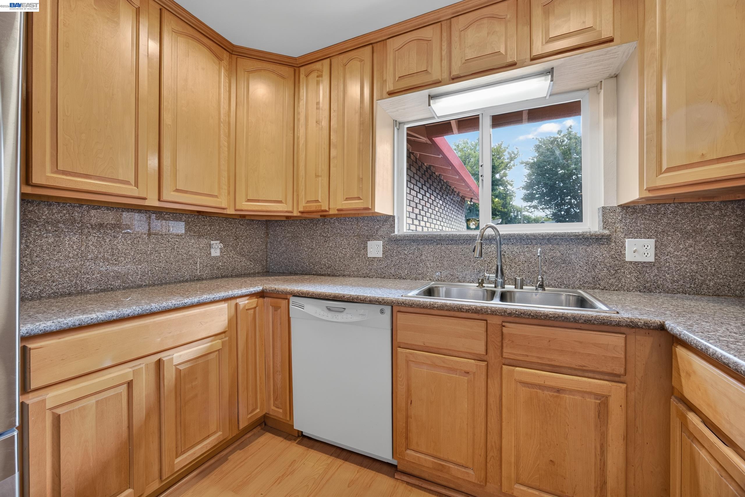421 East Serrano Way, Stockton