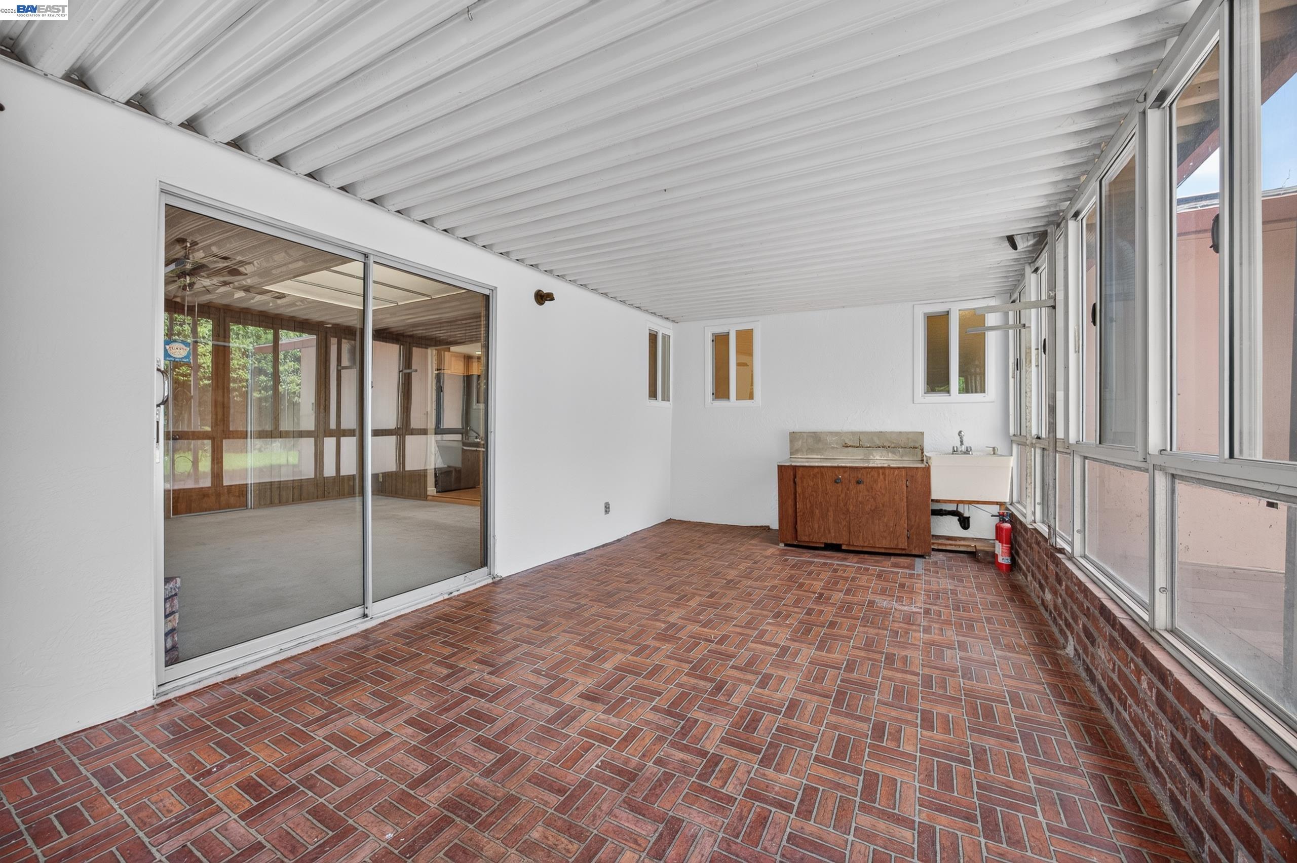 421 East Serrano Way, Stockton