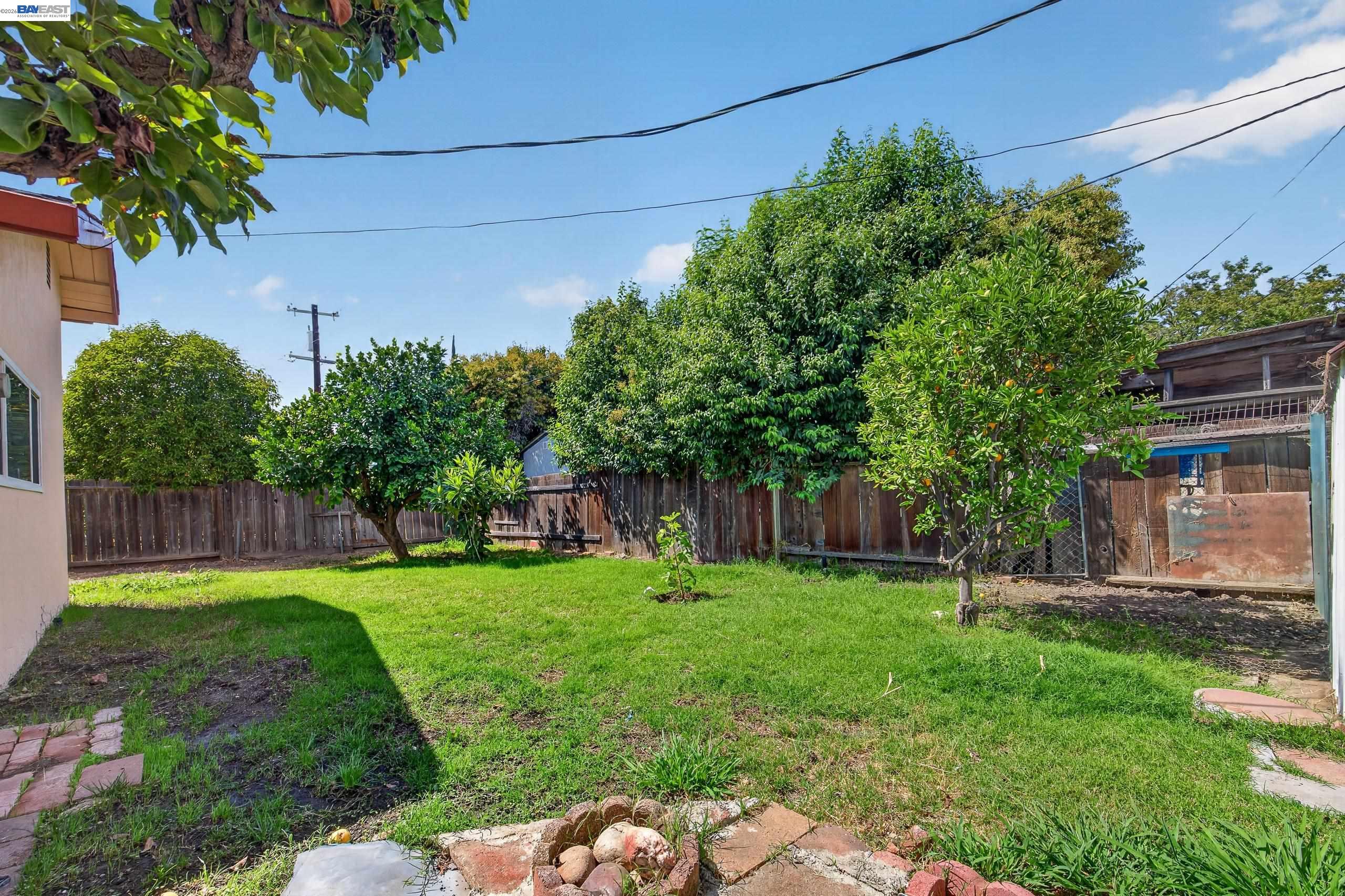 421 East Serrano Way, Stockton