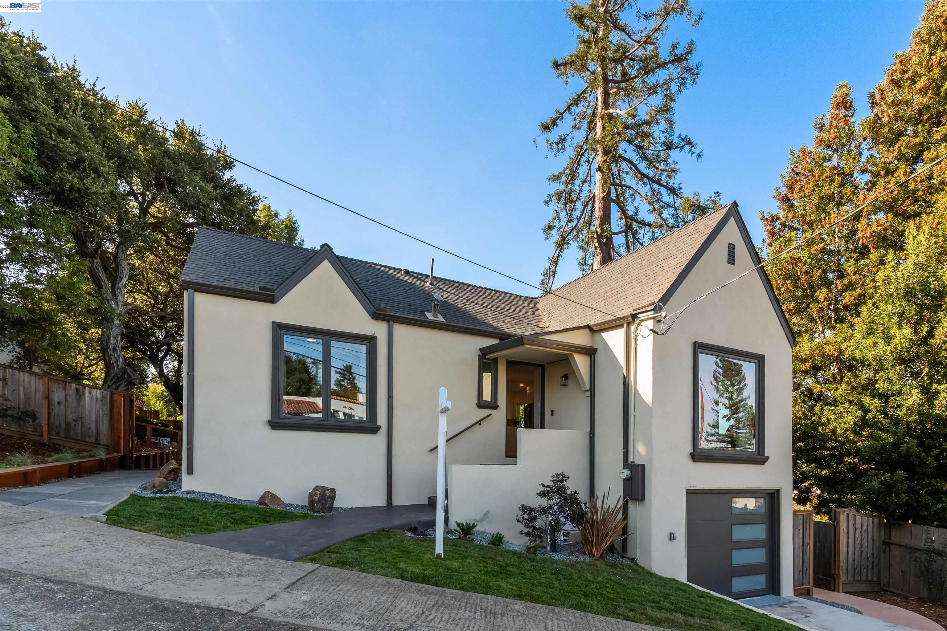 4621 Kaphan Ave, Oakland