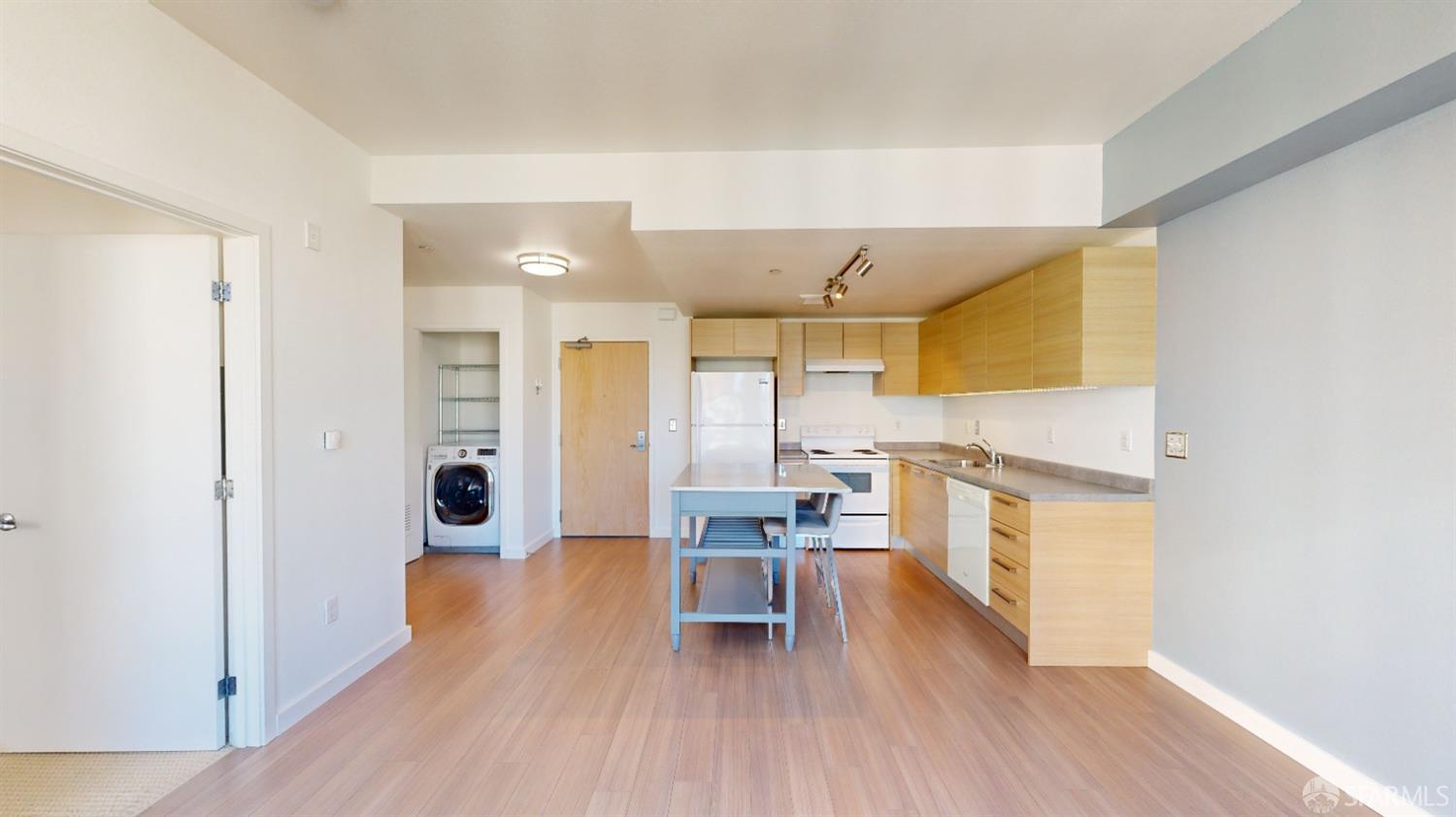 31 Page Street # 505