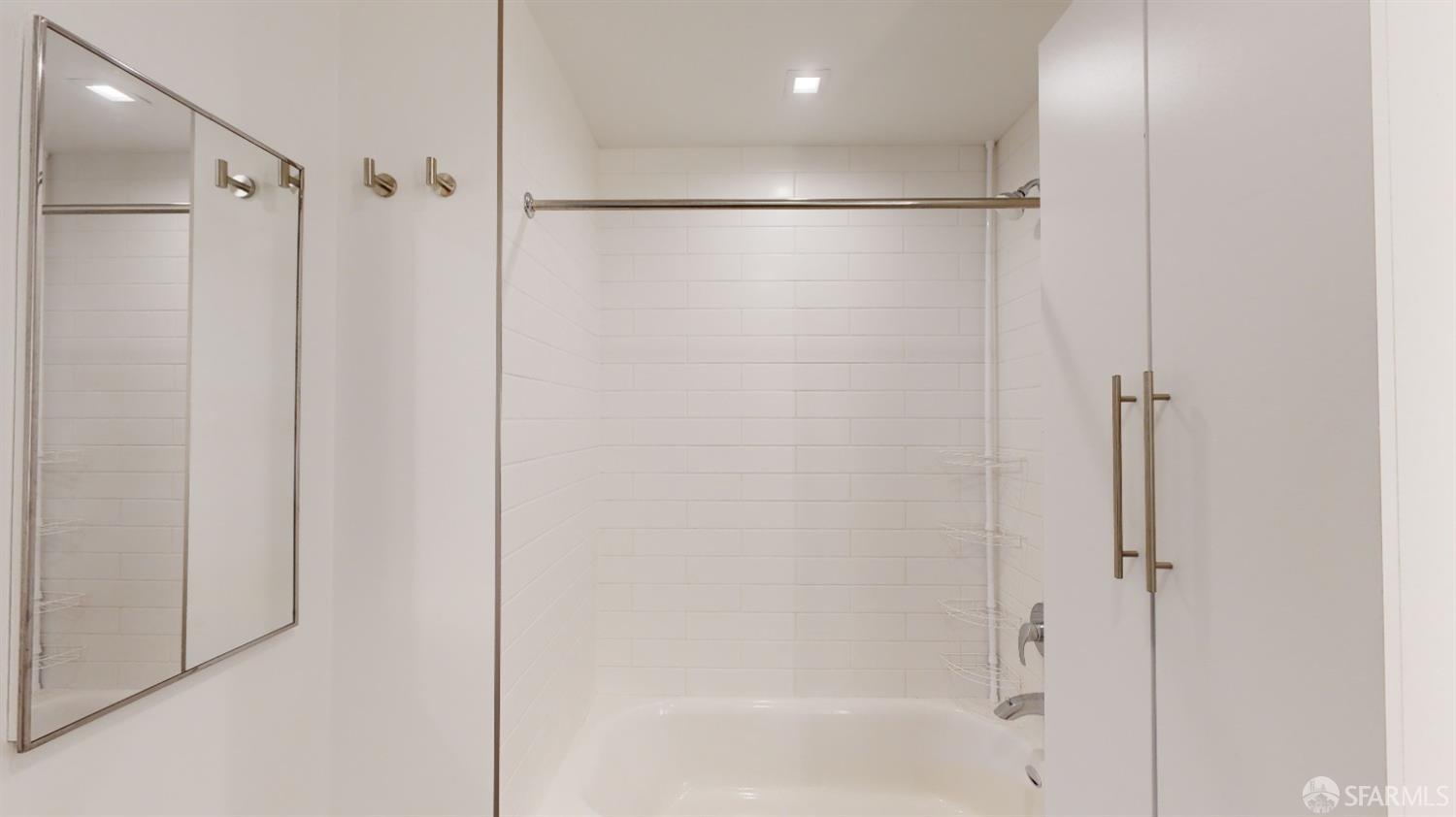 280 Spear Street # 16H