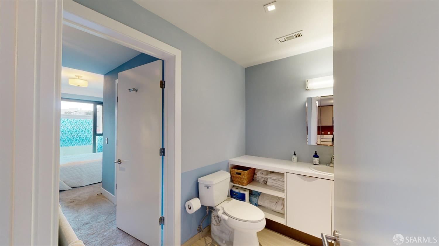 1450 Franklin Street # 403