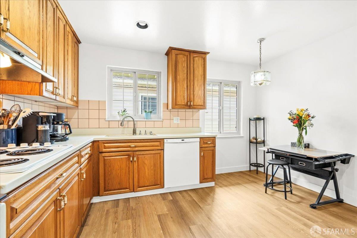 96 Santa Rita Avenue