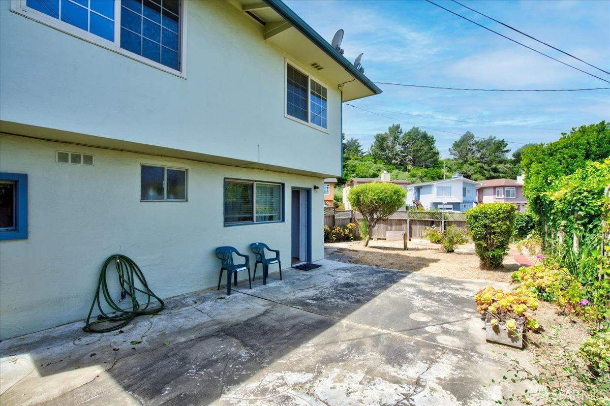 96 Santa Rita Avenue