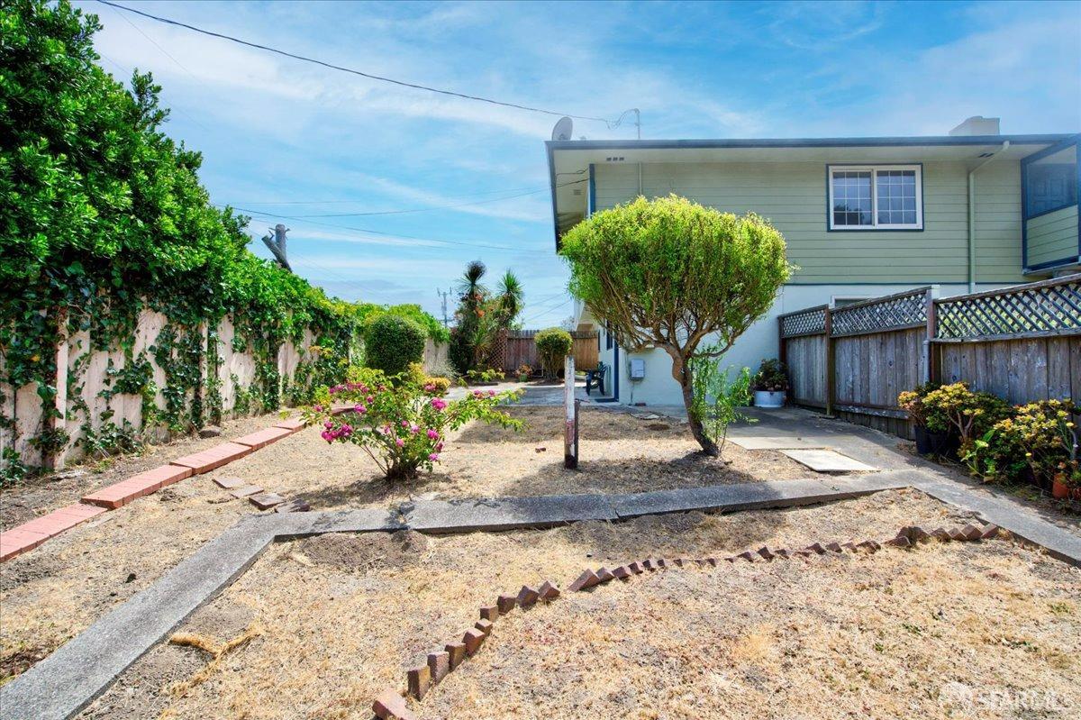 96 Santa Rita Avenue