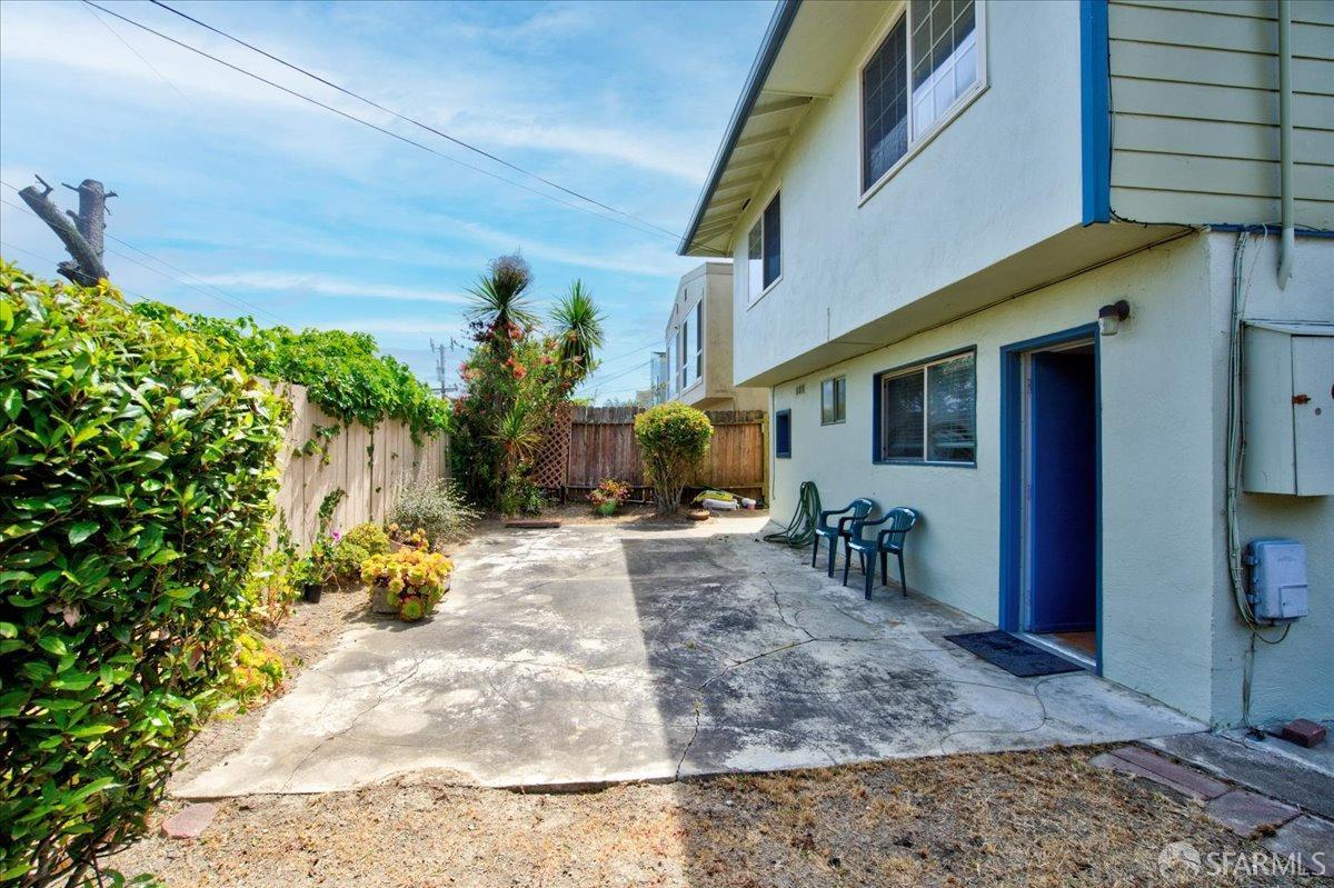 96 Santa Rita Avenue