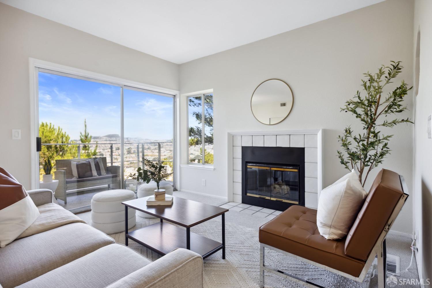 520 Pointe Pacific Drive # 3, Daly City