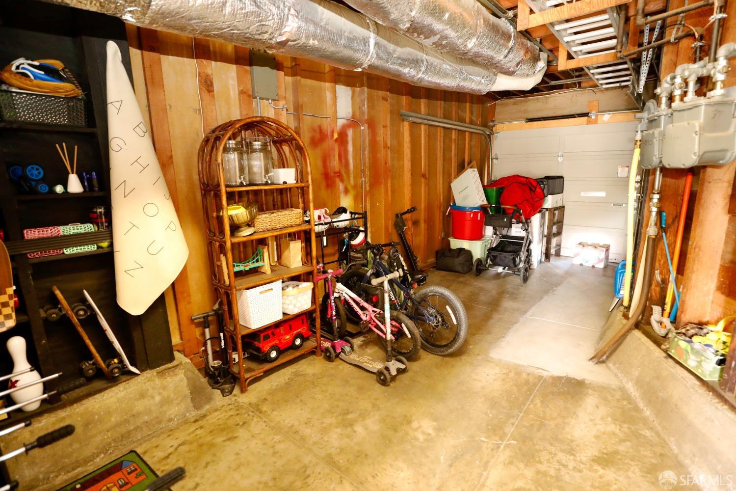 2337-2339 Judah Street