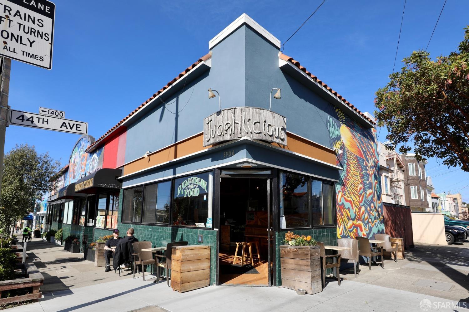 2337-2339 Judah Street