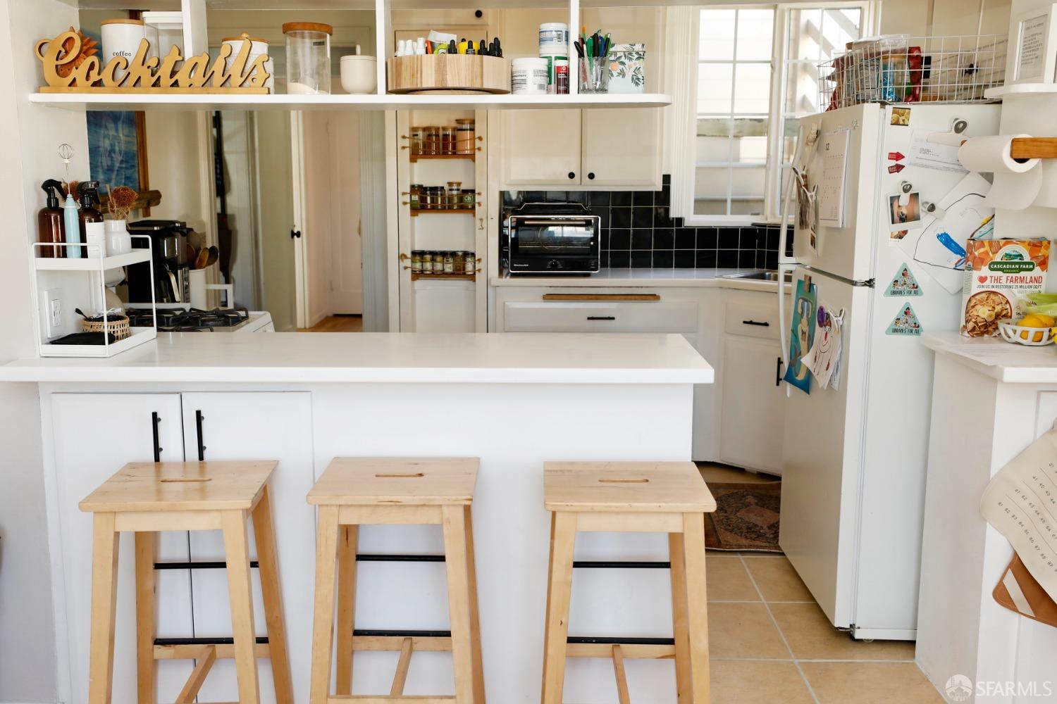 2337-2339 Judah Street