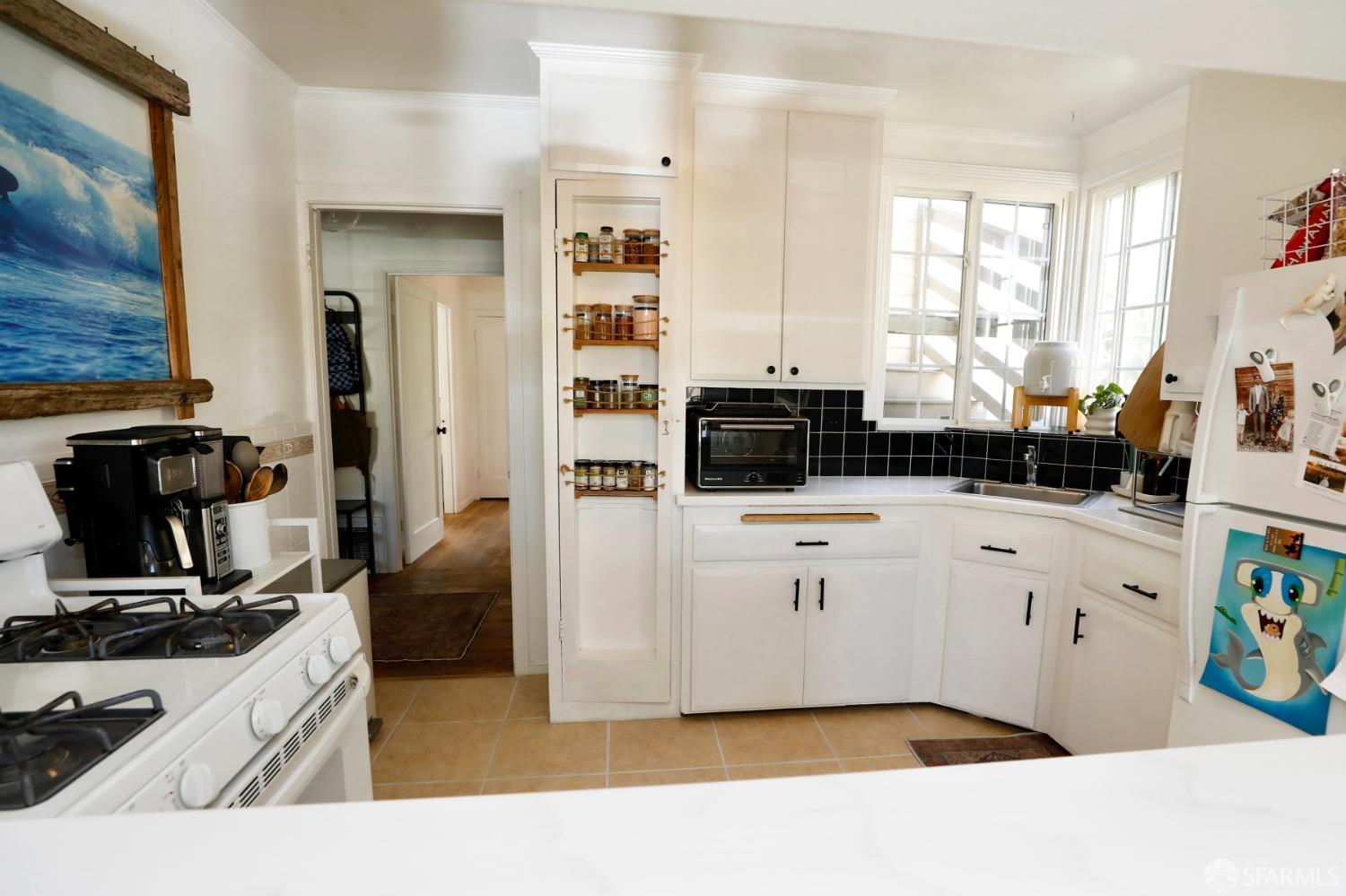 2337-2339 Judah Street