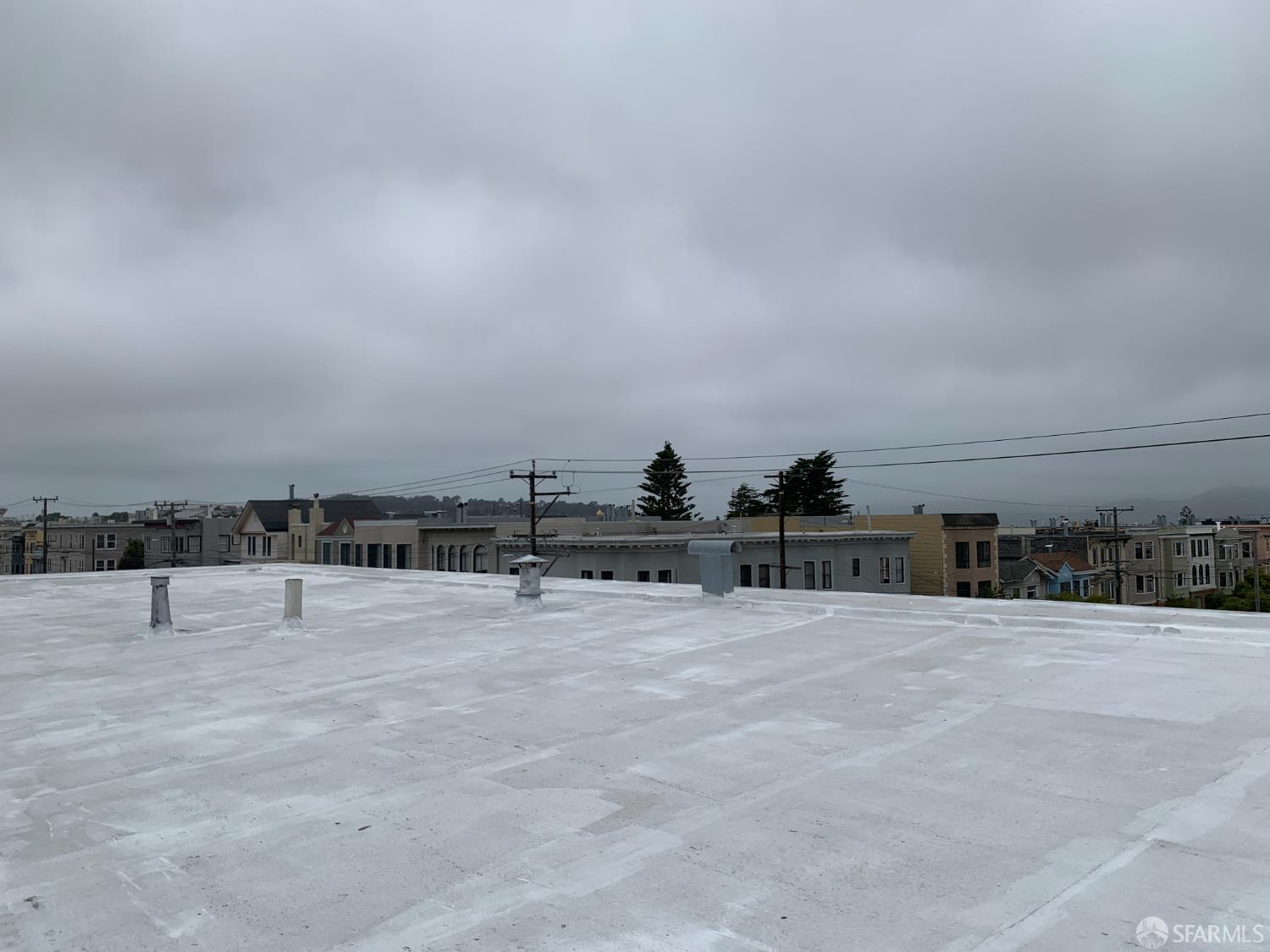 1643 Cabrillo Street