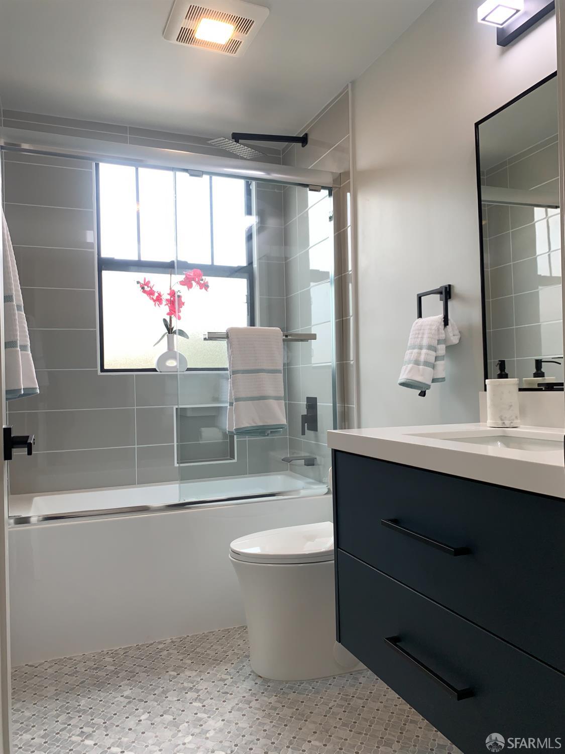 1643 Cabrillo Street