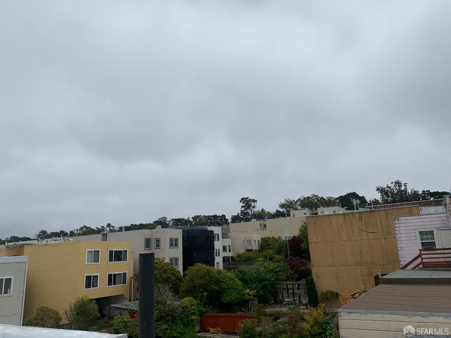 1643 Cabrillo Street