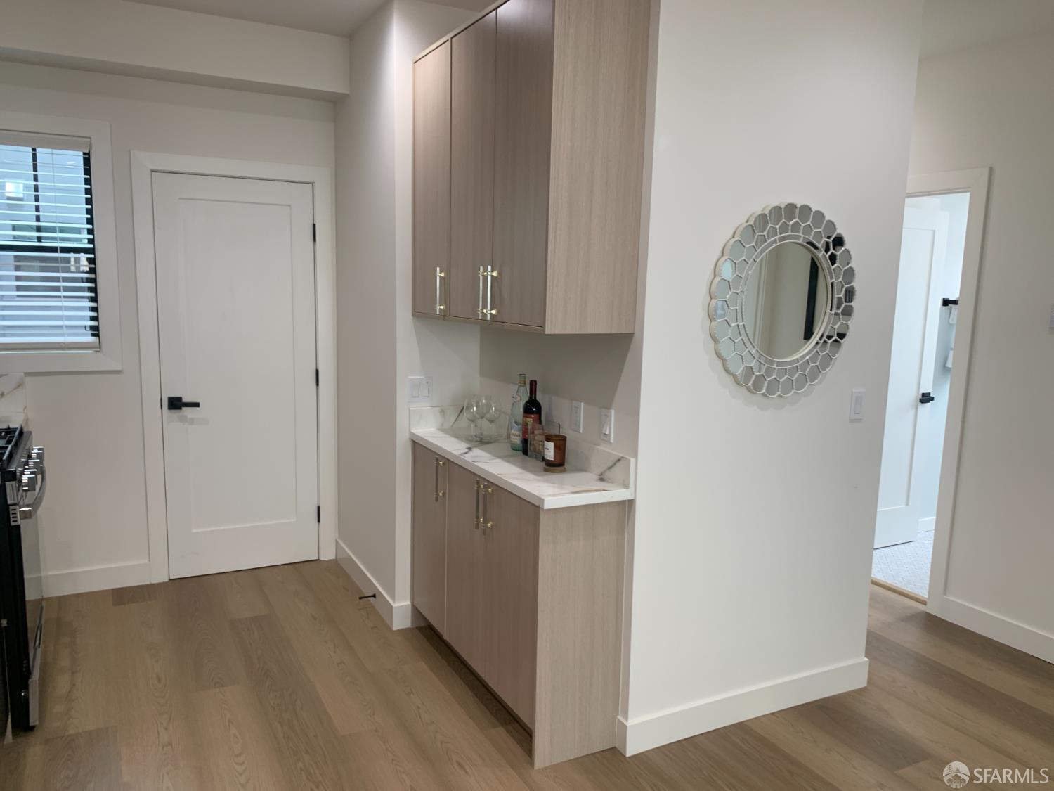 1643 Cabrillo Street