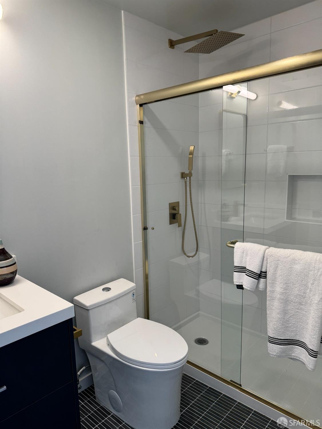 1643 Cabrillo Street