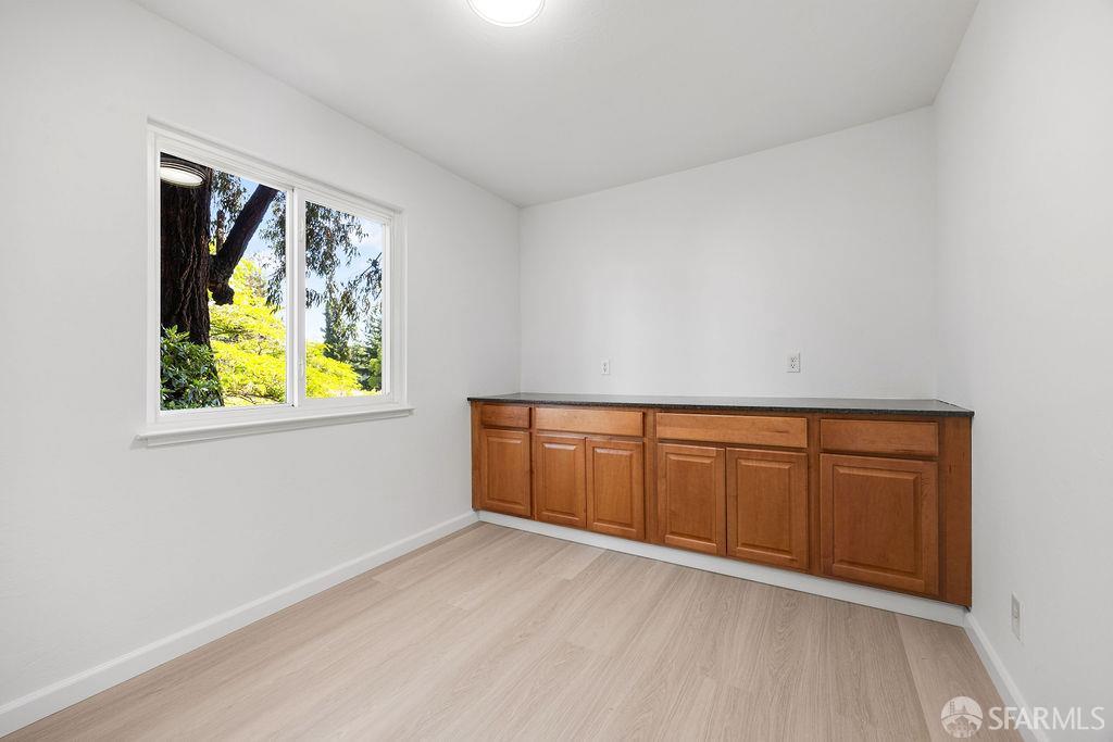 521 Ridgeview Court, Pleasant Hill