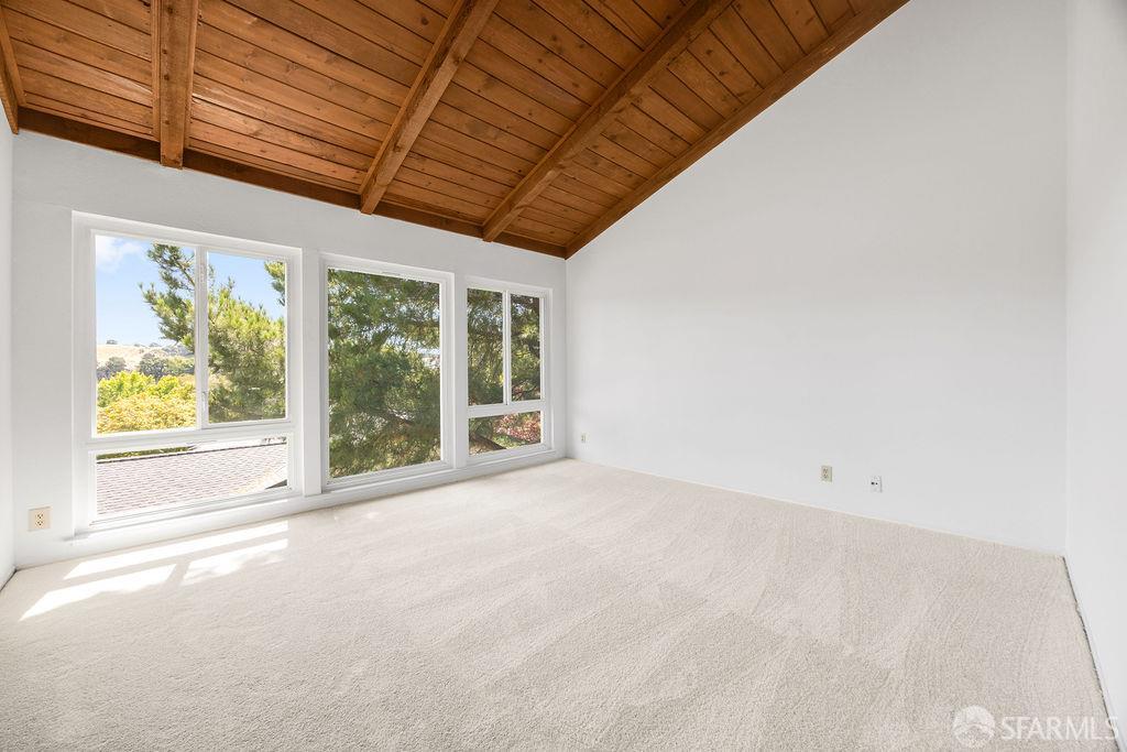 521 Ridgeview Court, Pleasant Hill