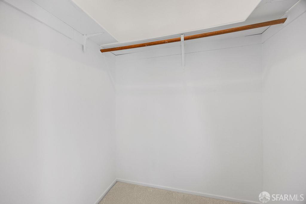 521 Ridgeview Court, Pleasant Hill