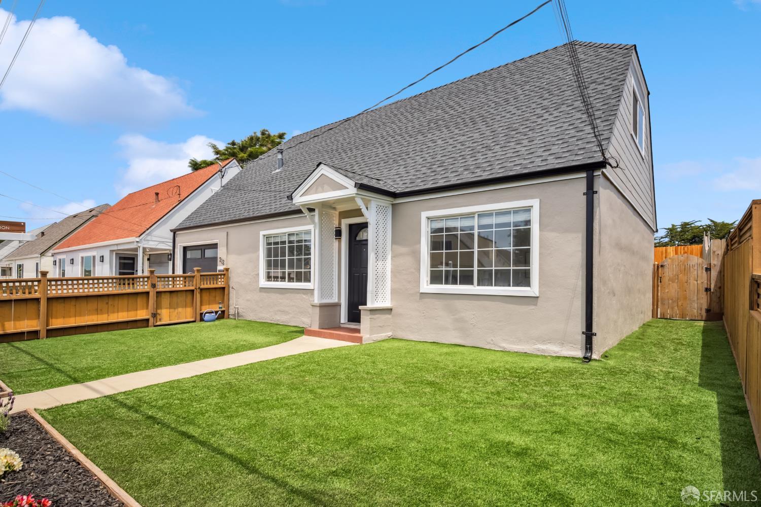 212 Kavanaugh Way, Pacifica