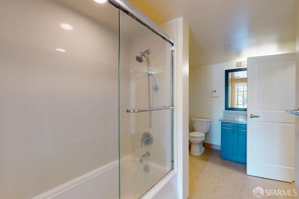 170 King Street # 618