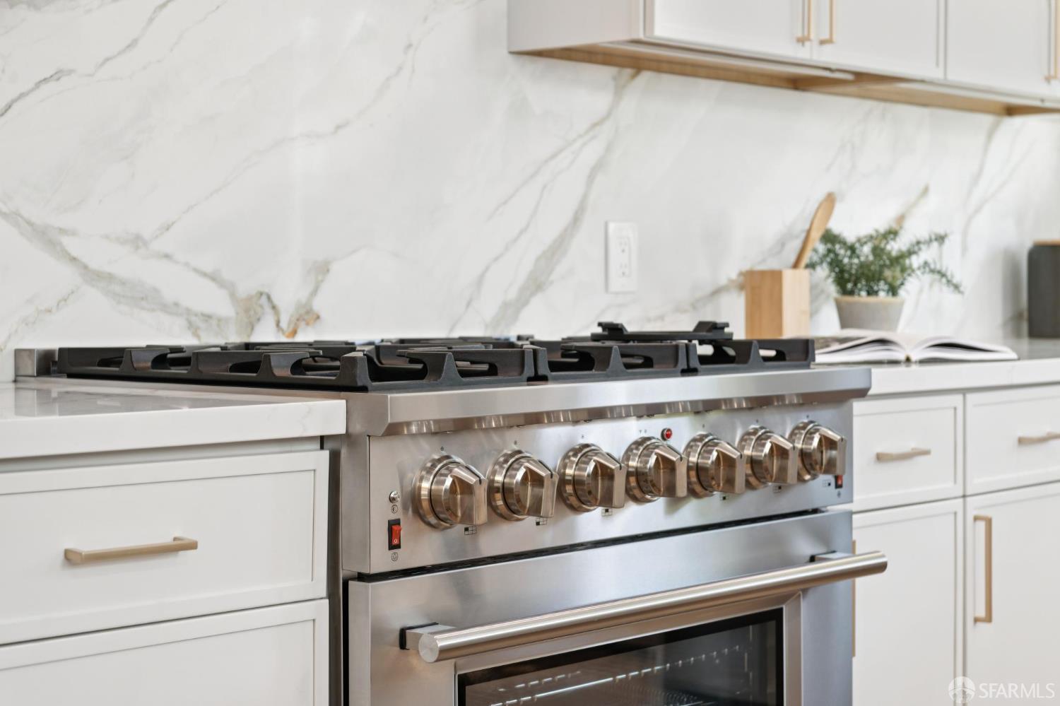 3284 Folsom Street, San Francisco