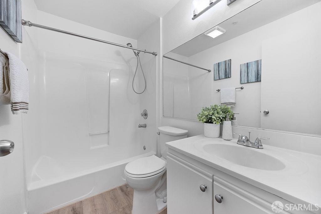 2901 Macarthur Boulevard #104, Oakland