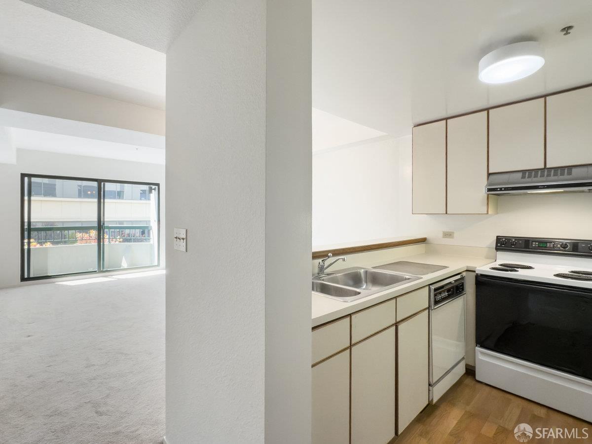 601 Van Ness Avenue # 322