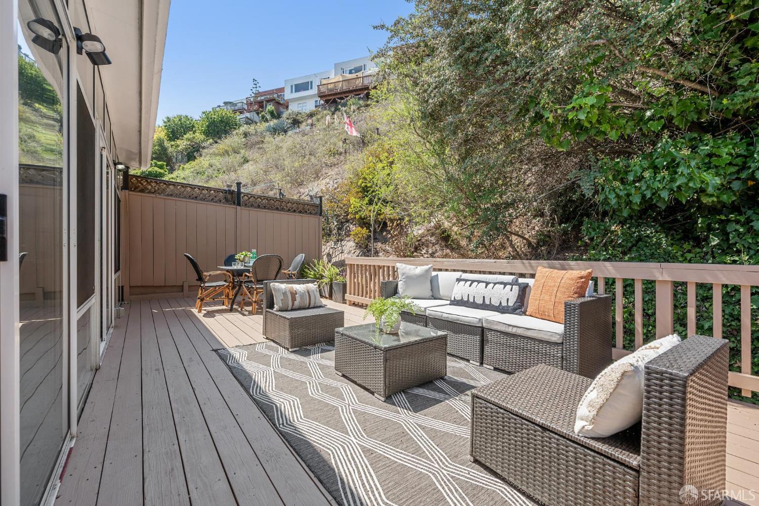 330 Los Palmos Drive
