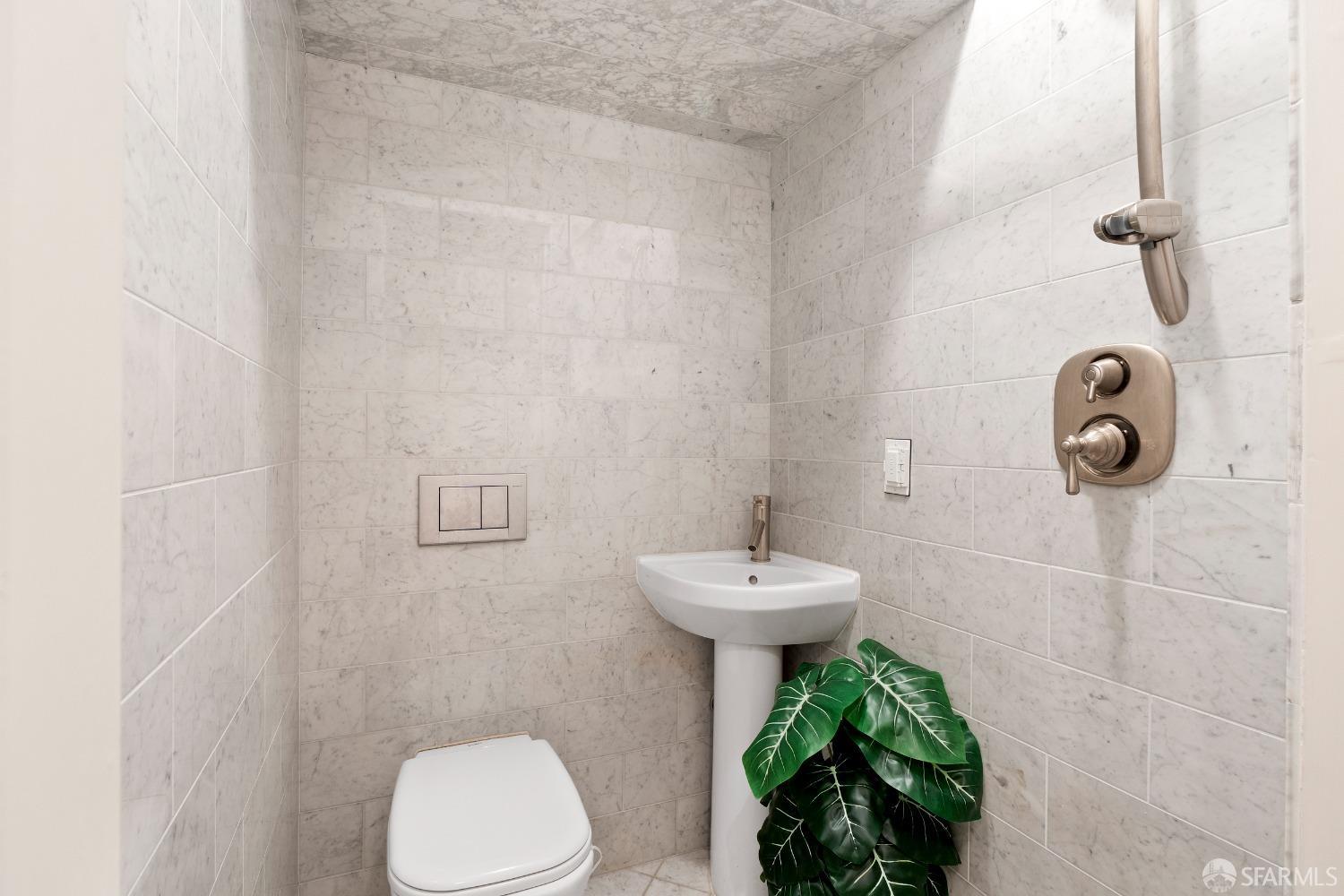 630 Leavenworth Street Unit: Grdn