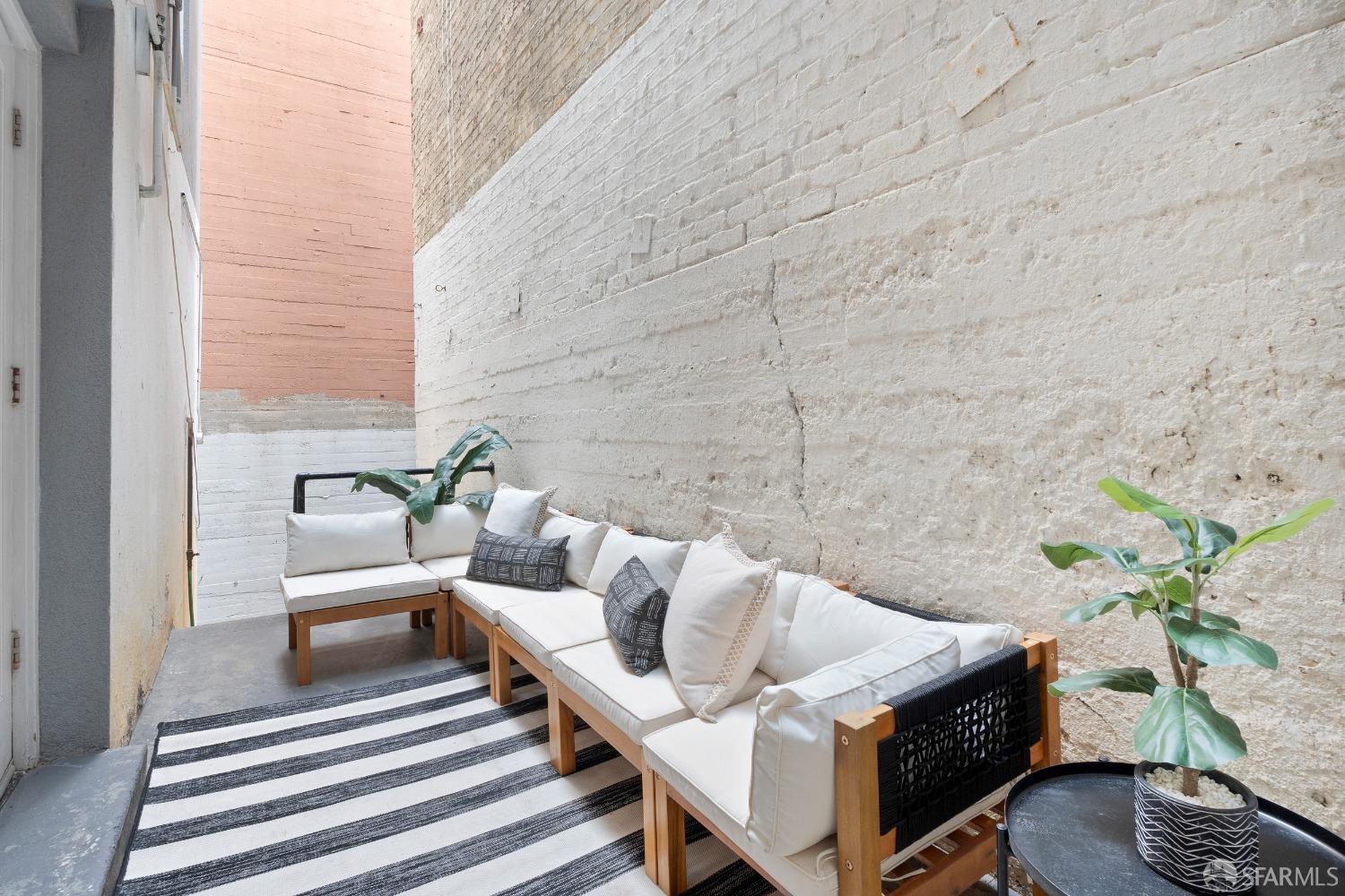 630 Leavenworth Street Unit: Grdn