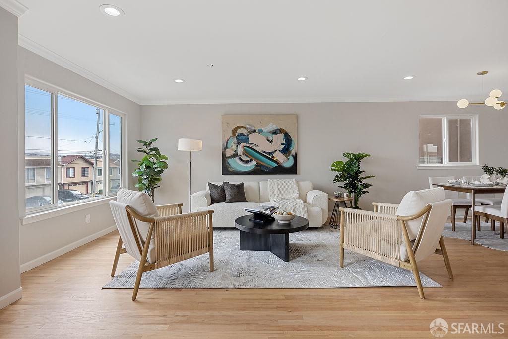 385 Castle Street, Daly City
