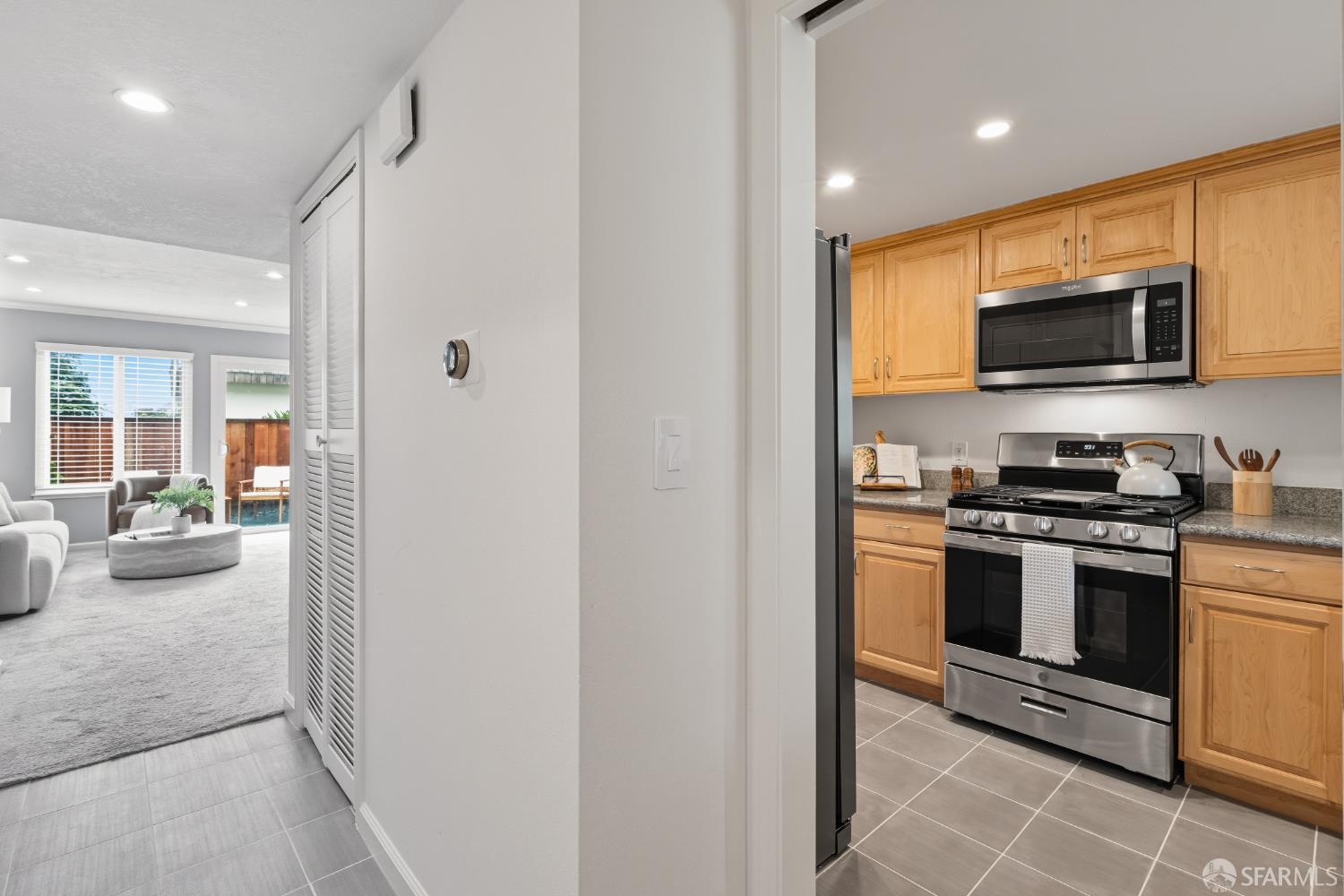 2779 Duhallow Way, South San Francisco