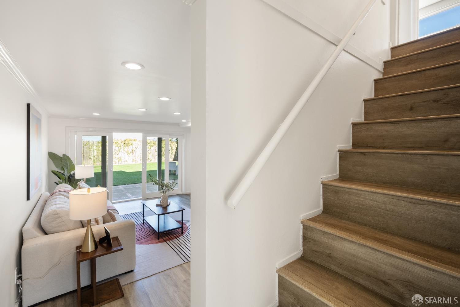 115 Skyline Drive, Daly City
