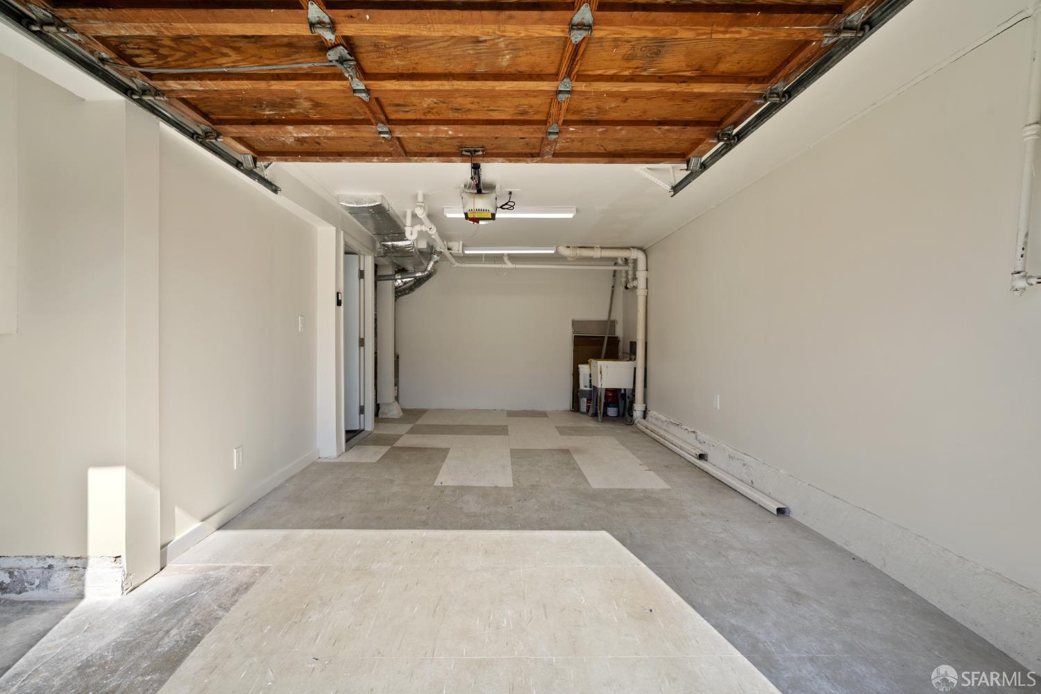 115 Skyline Drive, Daly City