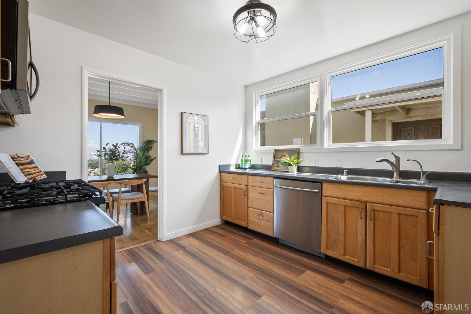 115 Skyline Drive, Daly City