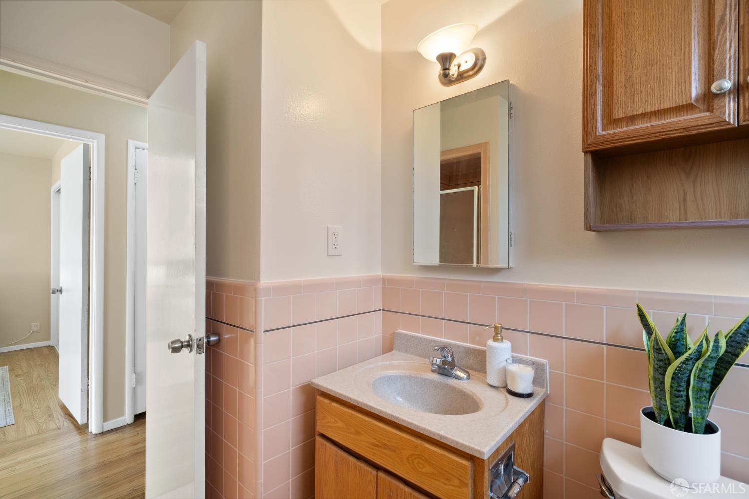 115 Skyline Drive, Daly City