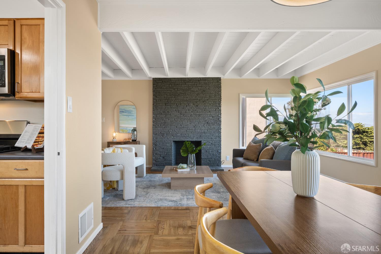 115 Skyline Drive, Daly City