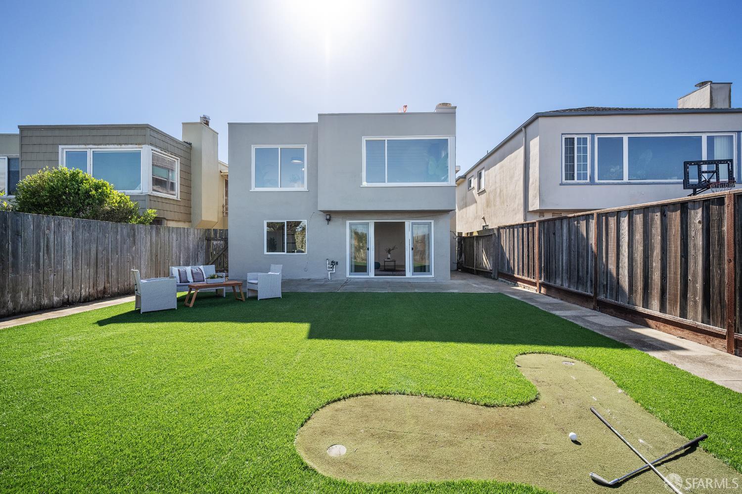 115 Skyline Drive, Daly City
