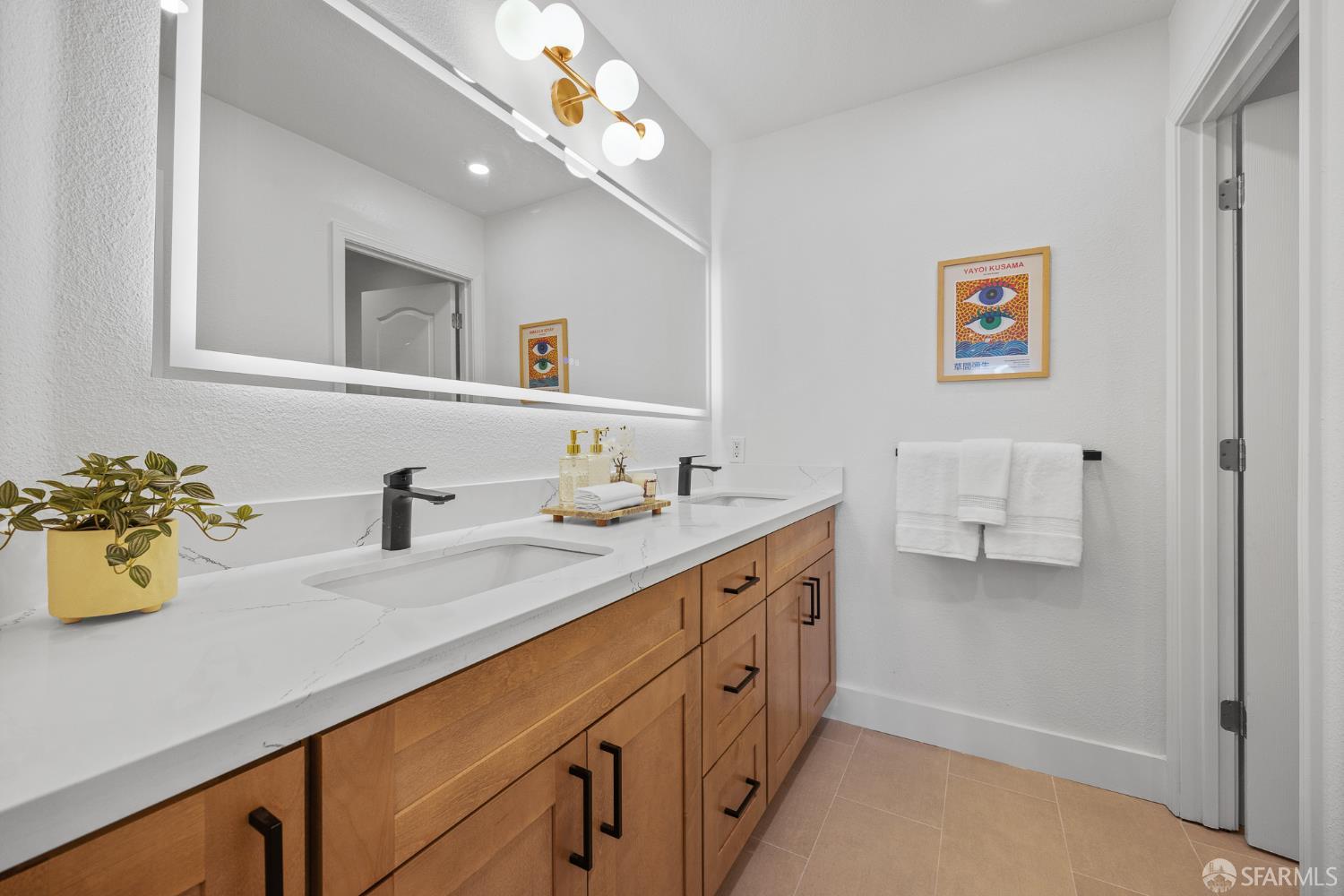 321 Hawk Ridge Drive, Richmond