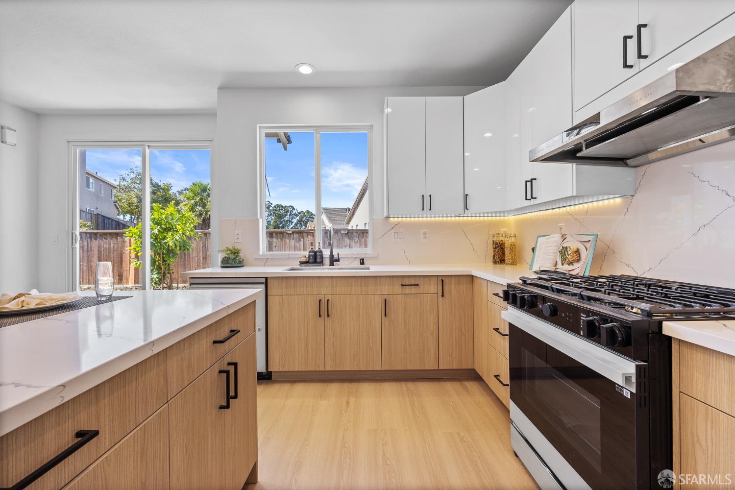 321 Hawk Ridge Drive, Richmond