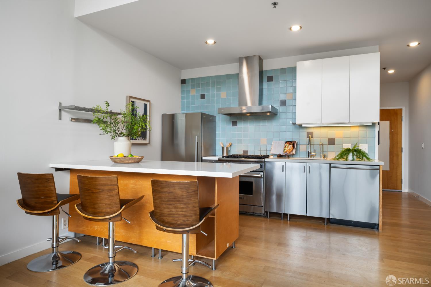 1018 4th Avenue # 120, Oakland Unit: 120