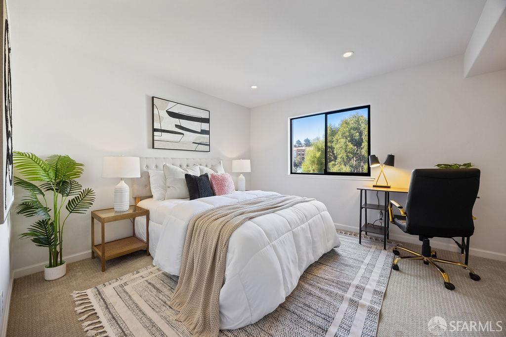 1 Appian Way # 1 Unit: 708-1